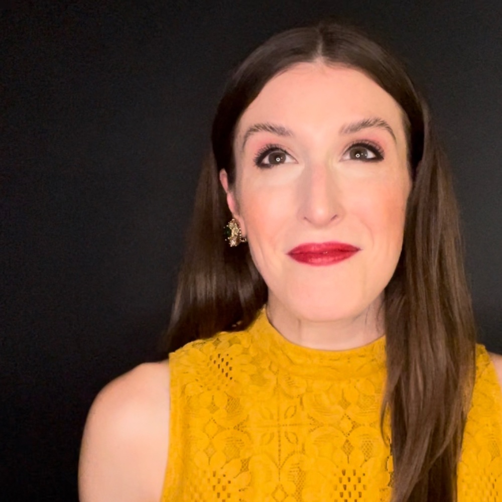 Meet your Posher, Devan